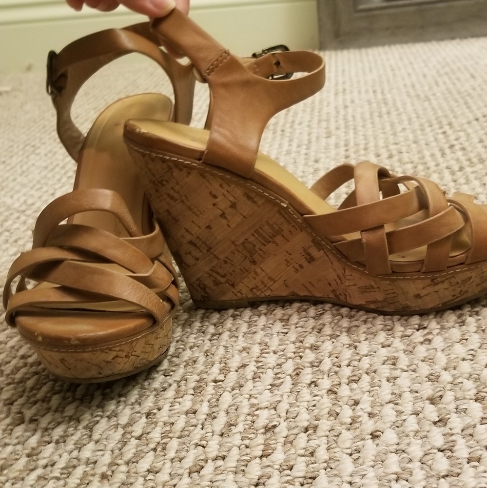 Heart in D Wedges. 🤎SUPER CUTE!🤎